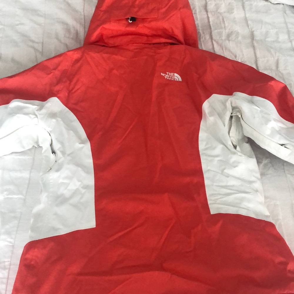 North Face Jacket, Perfect Condition - image 3